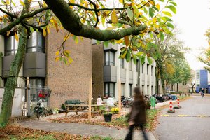 Foto ingang Opvanglocatie Slotjesveld