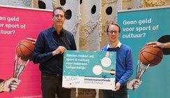 Wethouder Willem-Jan van der Zanden en Jos Kuipers van Sportservice Noord-Brabant